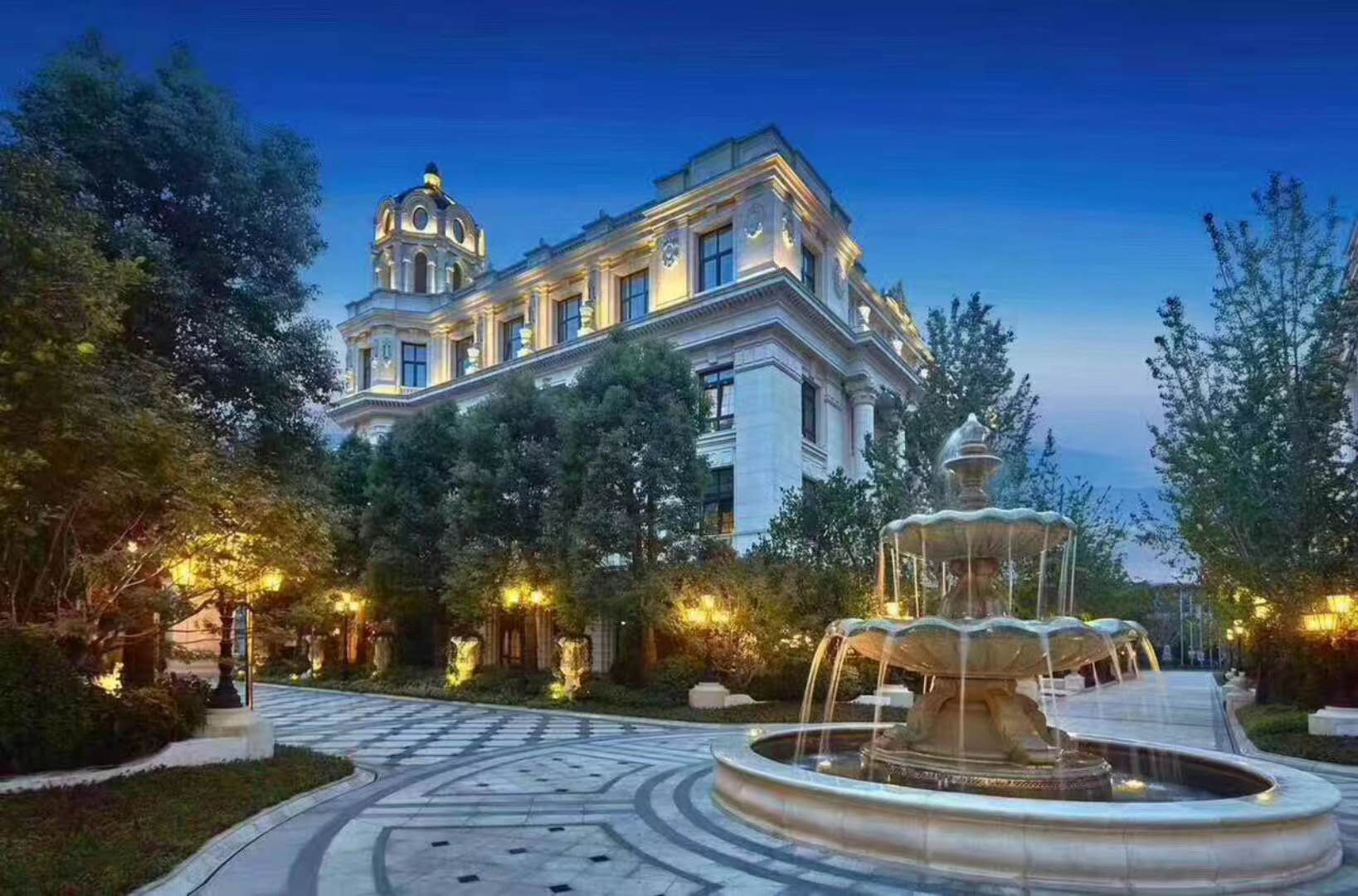 新華聯(lián)國(guó)際中心租金價(jià)格-招商電話(huà)-大虹橋?qū)懽謽? height=