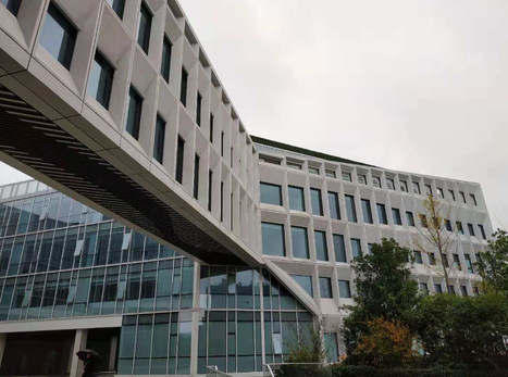 寶業(yè)中心有面積出租嗎？