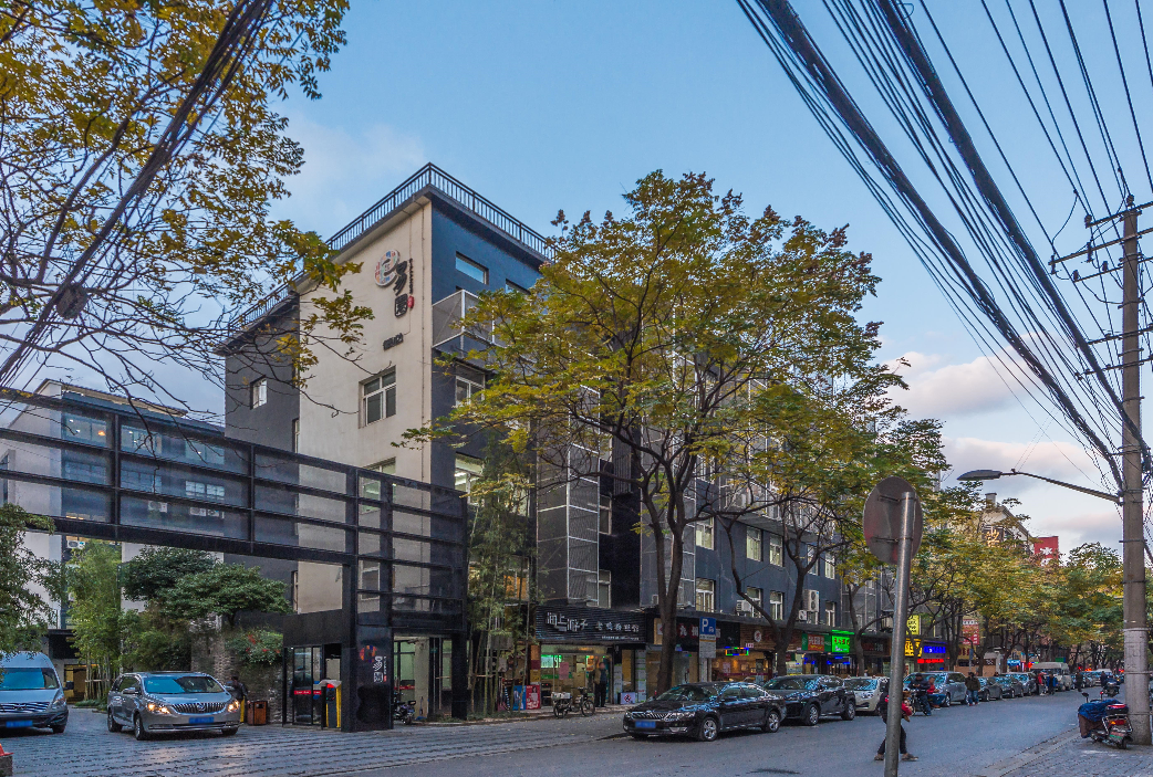 上海昭化德必易園，共享商務(wù)新生態(tài)出租招租熱線開啟未來之旅！