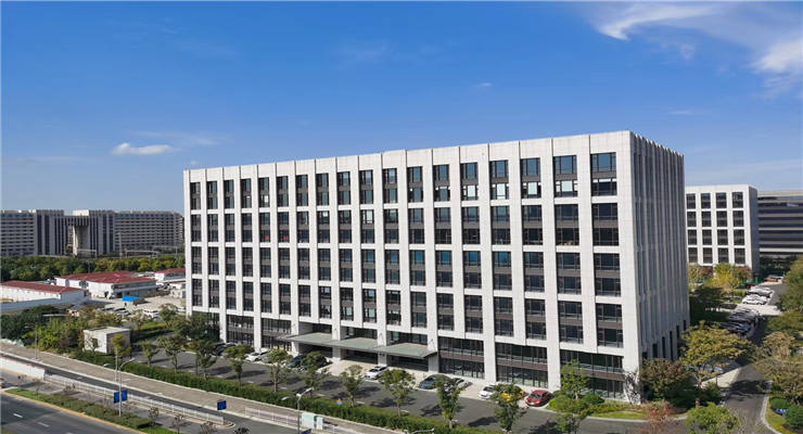 上海長三角電商中心招商熱線，一站式解決企業(yè)辦公需求！