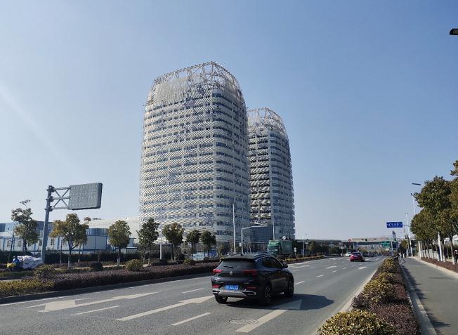 上海蘭韻中心璀璨亮相，定義高端商務新標準