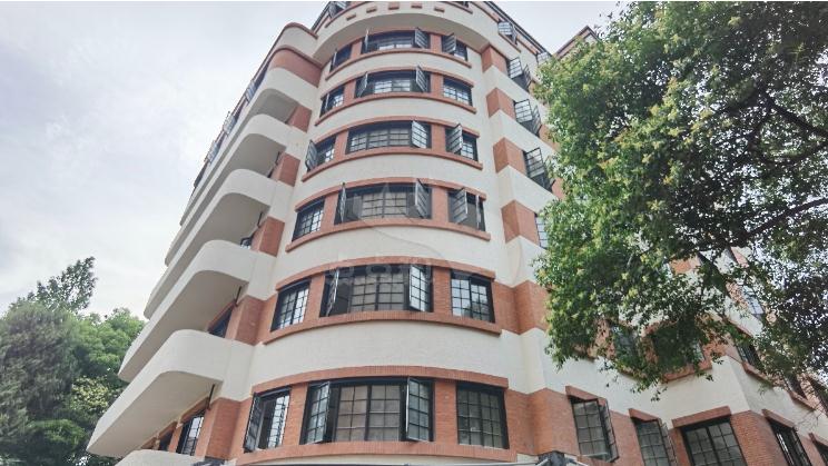 上海統(tǒng)戰(zhàn)大樓：高效辦公空間，滿足多樣化需求