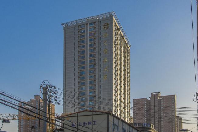 上海徐匯商務(wù)大廈：城市商務(wù)新地標(biāo)，高效辦公首選