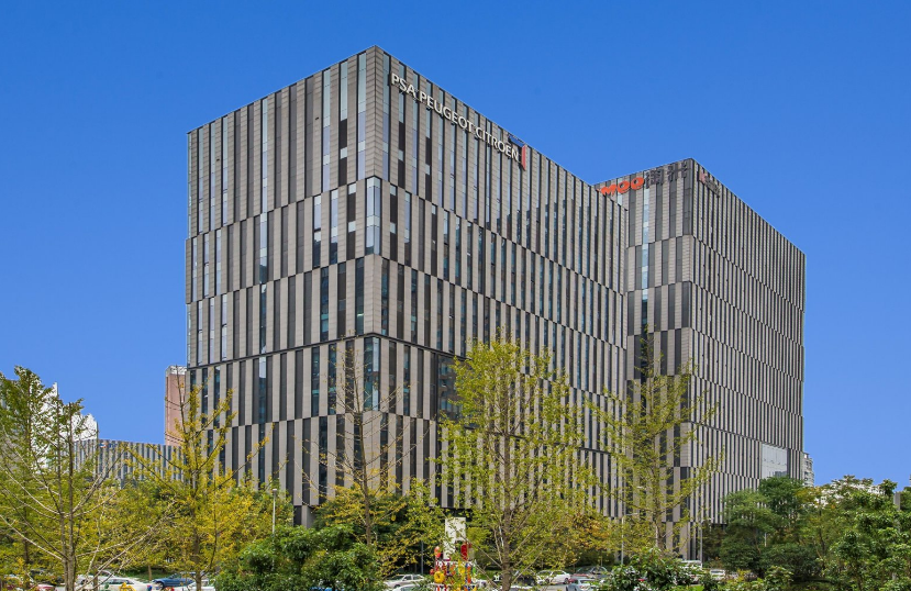 上海漕河涇現(xiàn)代服務(wù)業(yè)園區(qū)：地標(biāo)建筑，交通便捷