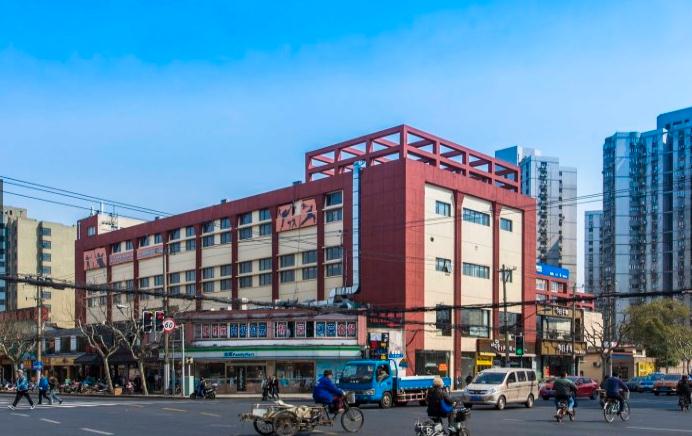 上海鴻洋創(chuàng)意園：享受政策優(yōu)惠，助力企業(yè)快速發(fā)展