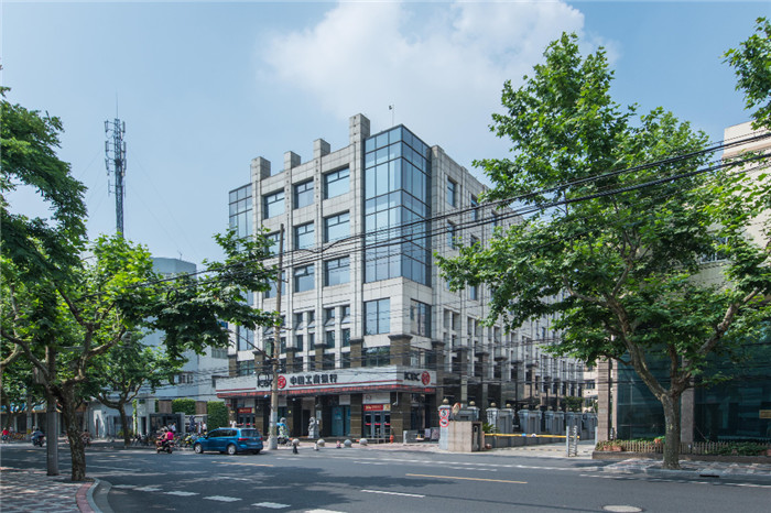 上海合諾實(shí)業(yè)大廈：城市中心的商務(wù)綠洲，匯聚無(wú)限商機(jī)