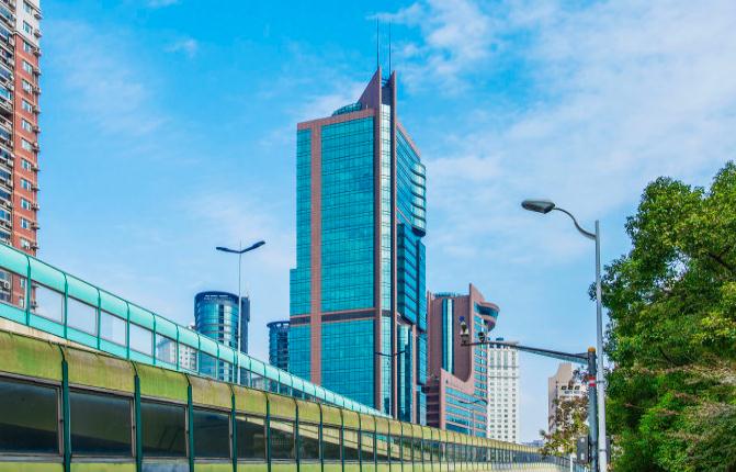 上海嘉寧國際大廈：通力電梯，高效辦公的保障