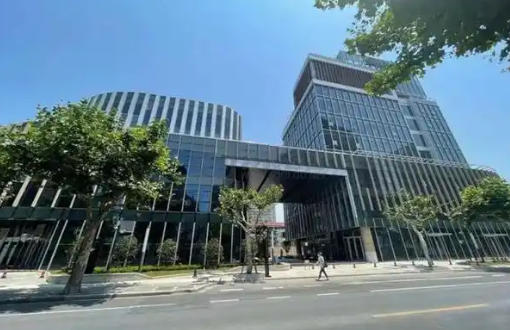 上海長寧區(qū)寶地新華大廈招商招租綜合評估報告：企業(yè)選址決策深度分析