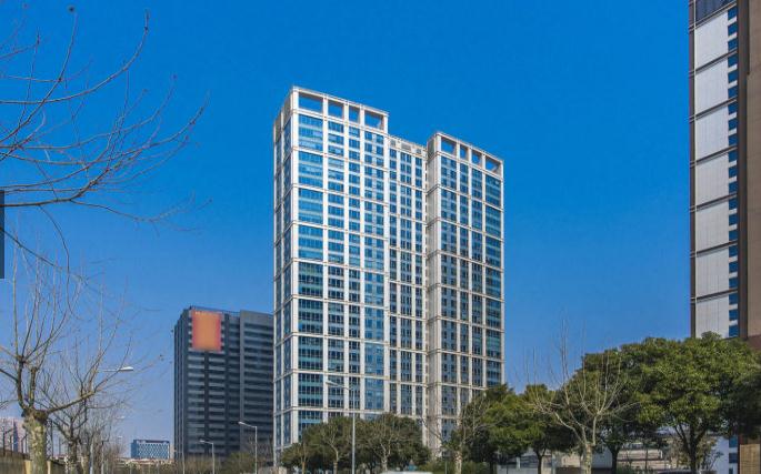 上海普陀區(qū)國盛中心辦公寫字樓招商租賃綜合評估報告：企業(yè)選址決策深度分析